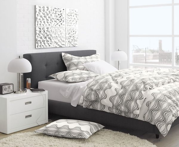 A Mid-Cenutry modern-style bed