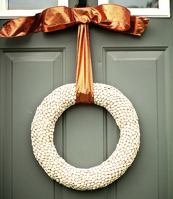 A modern lima bean wreath