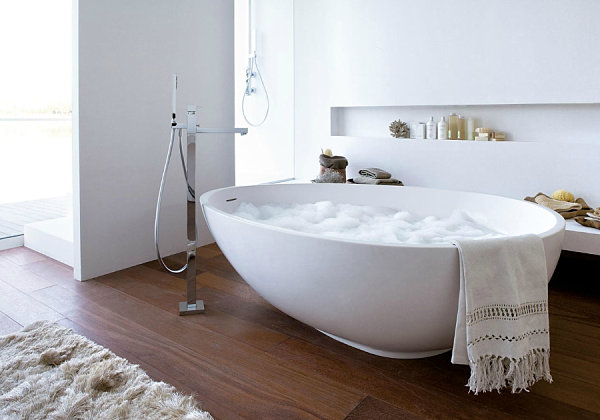 A-white-egg-shaped-bathtub