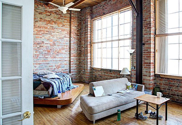 Corktown Penthouse - exposed walls