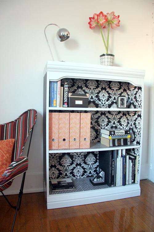 DIY wallpaper tape bookshelf