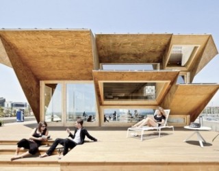 Endesa Pavilion showcases sustainability with stunning simplicity and solar energy!