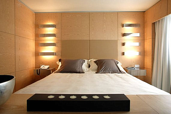 Metallic-bedside-wall-sconces