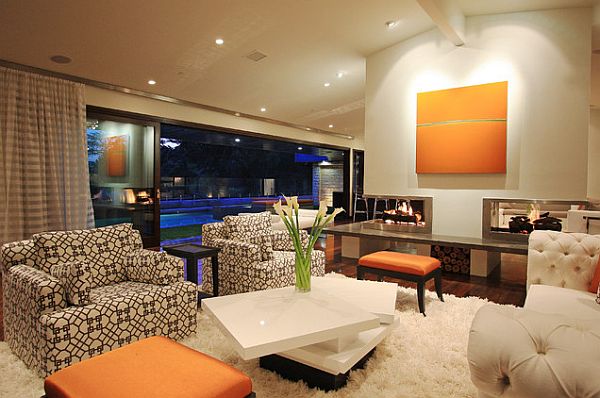 Modern-living-room-with-dark-floors-and-fluffy-rug