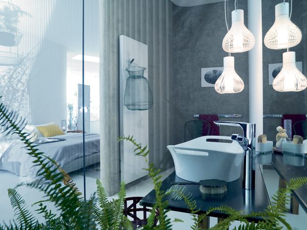 Modern pendant lighting for the bathroom