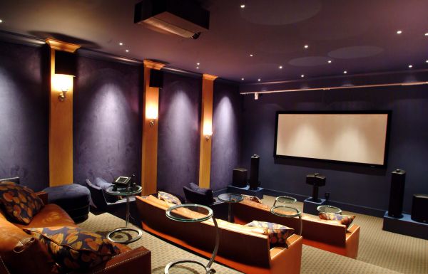 Social-Media-Room-for-those-who-love-company