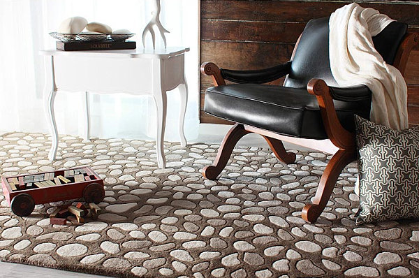 A pebble-print modern rug