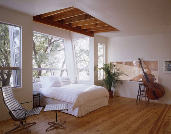 Bedroom Eames Aluminum Group Chairs