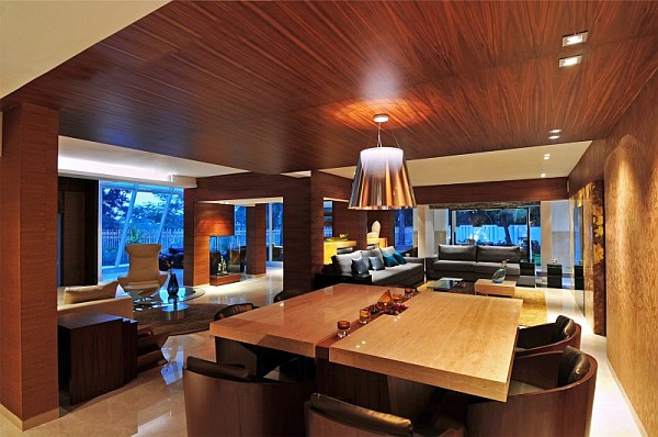 Contemporary Bungalow in Mumbai 8