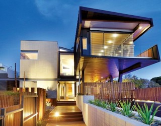 Contemporary Sustainable Home in Melbourne Creates a Distinct Visual Appeal