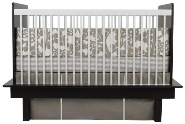 Cool-and-stylish-Oilo-Modern-Berries-crib-set