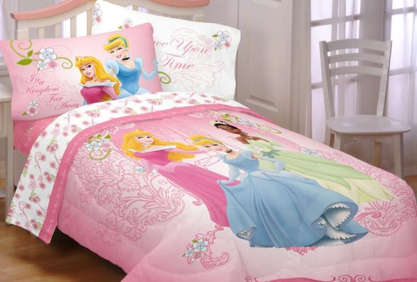 Disney Princesses Your Royal Grace Comforter