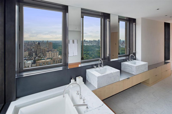 Duplex-Manhattan-penthouse-in-New-York-huge-bathroom