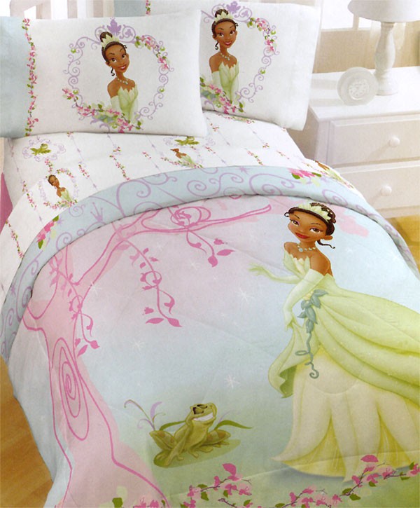 Elegant Princess and the Frog Bedding for sweet dreams!