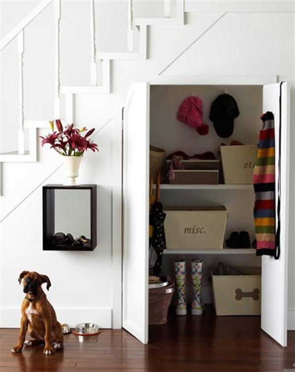 Giant shelf space under the stairs