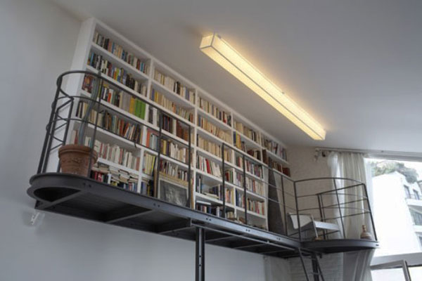 Home-library-that-embraces-minimalism-to-the-core