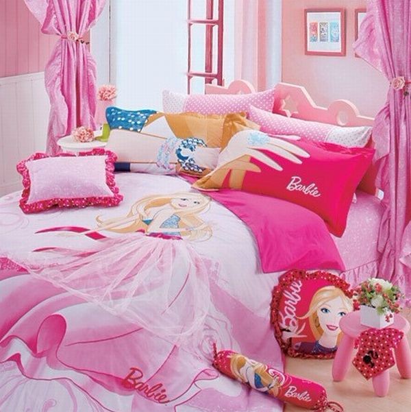 Lovely-light-pink-Barbie-bed-sheets