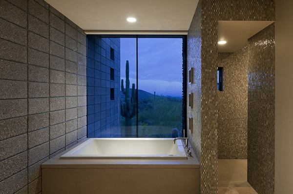 Modern Desert House - stylish bathroom