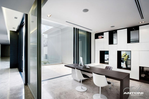 Opulent-modern-home-in-Houghton-luxury-home-office-design