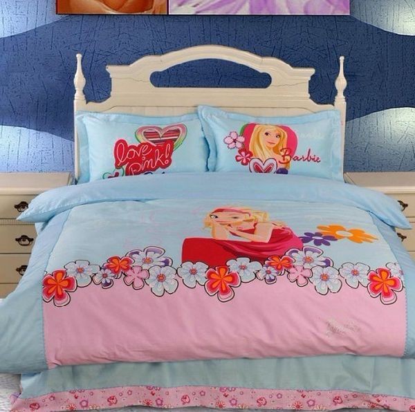 Pink-and-Blue-Barbie-Bedding-set-with-a-floral-touch