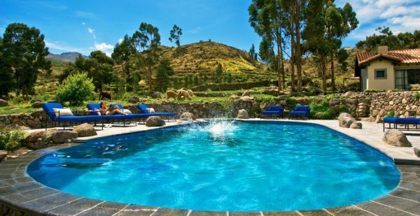 Refreshing dip at on the Casitas' privae pool