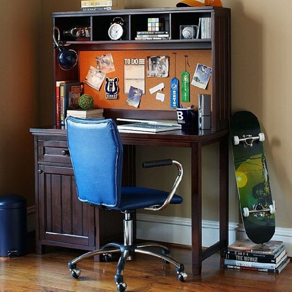 Teen-home-work-station