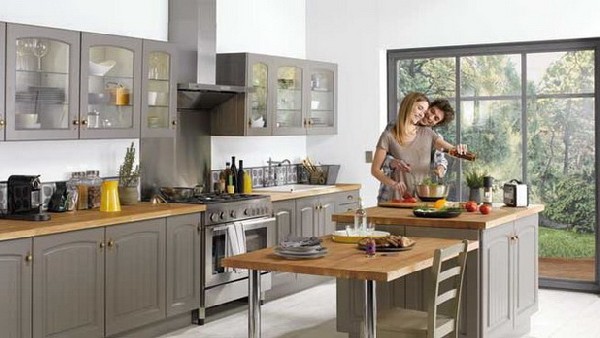 Timeless kitchen design with adorable glass shelves found in Conforama 2012 Kitchen Collection