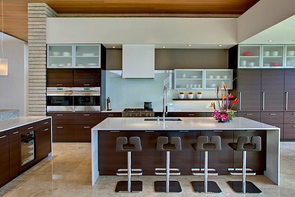 Two-tone-cabinets-and-large-kitchen-island