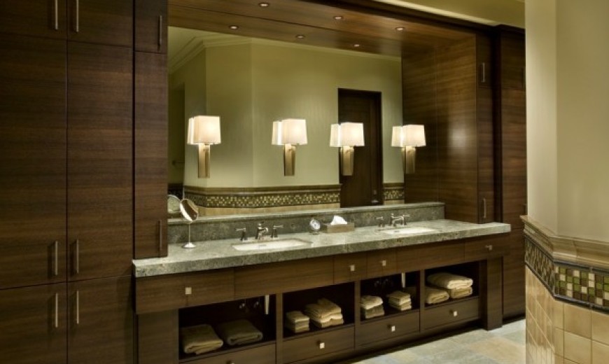 Creating Bathroom Lighting that Commands Attention