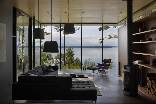 living room in weekend retreat mountain home