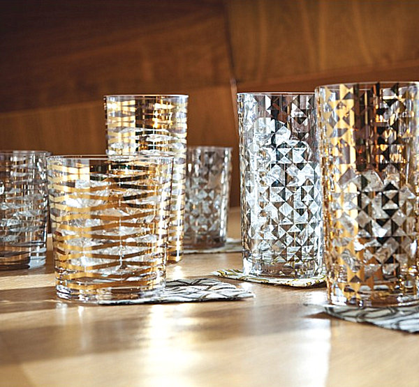 Drinking glasses with gold and silver details