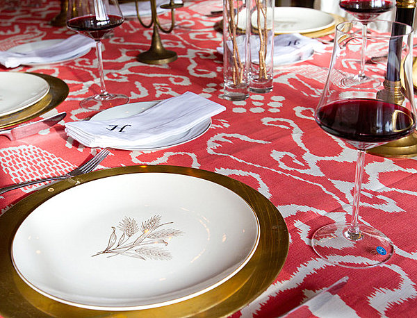 Exotic-Thanksgiving-table-setting