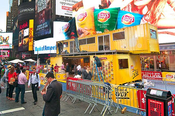 Lays-in-Times-Square-by-Boxman-Studios