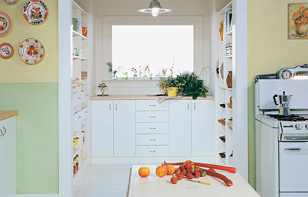 Open pantry design