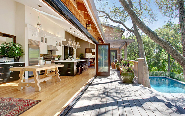 Wooden-decked-terrace-with-pool