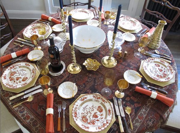 Worldy-Thankgiving-table