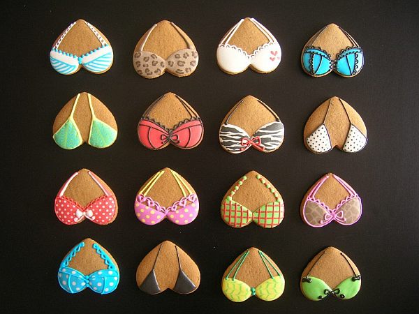 decorated cookies - bras