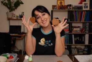 natasha-tasic-making-cookiers