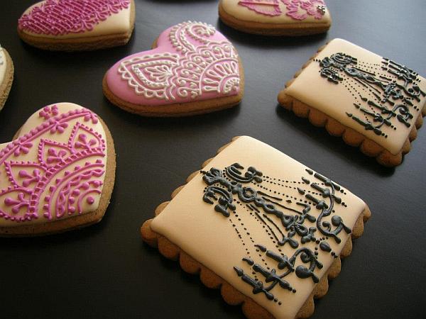 purple decorated cookies