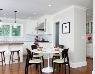 Enhancing your Kitchen Dining Area with a Round Table