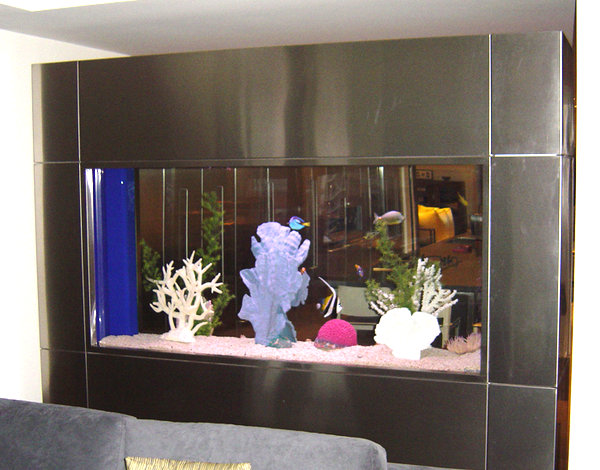 10 Cool Fish Tanks For Your Office