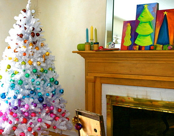 Chromatic Christmas decorations