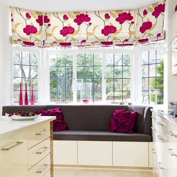 Kitchen bay window seating