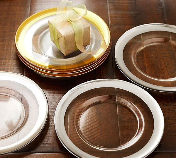 Metallic-edged holiday plates