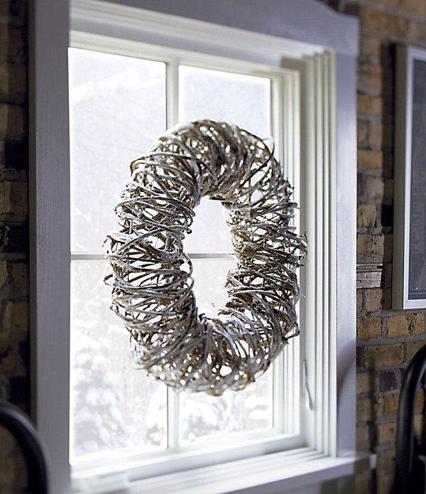 Natural grapevine wreath