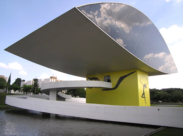 Oscar-Niemeyer-museum