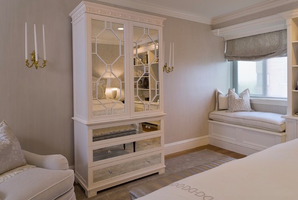 armoire mirrored