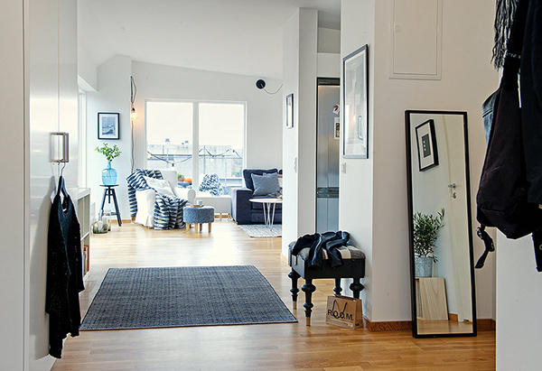 black-and-white-scandinavian-apartment