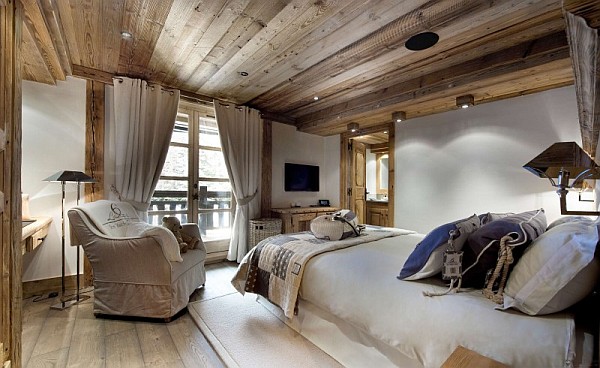 chalet bedroom