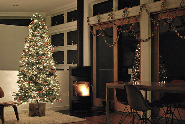 rustic DIY christmas tree stand